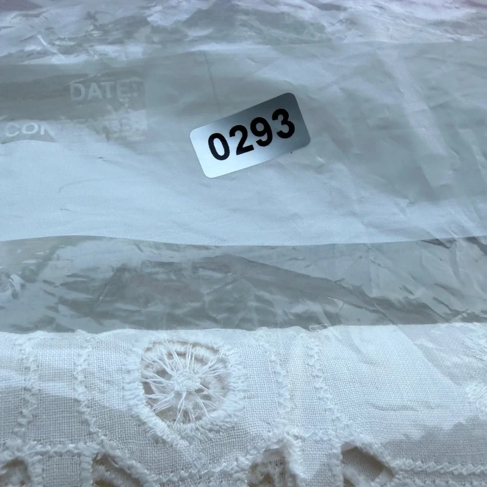 Vintage White Eyelet Embroidered Table Runner Cotton Lace Scalloped Edge 34x12.5
